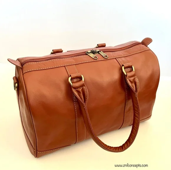 Compact Duffle Weekender bag Full grain leather - Picture 5 of 10
